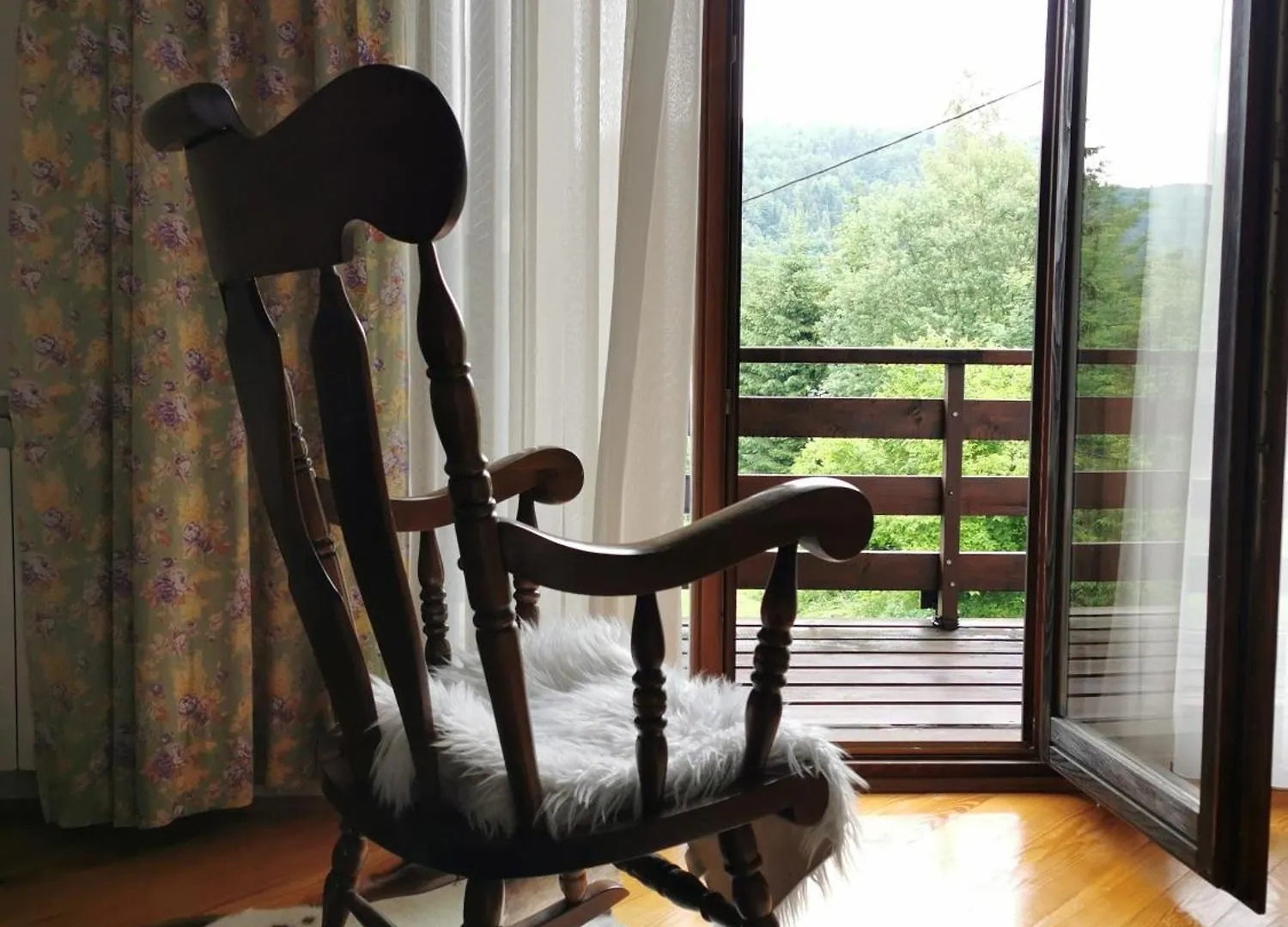 Holiday Home Sovica 弗尔博夫斯科